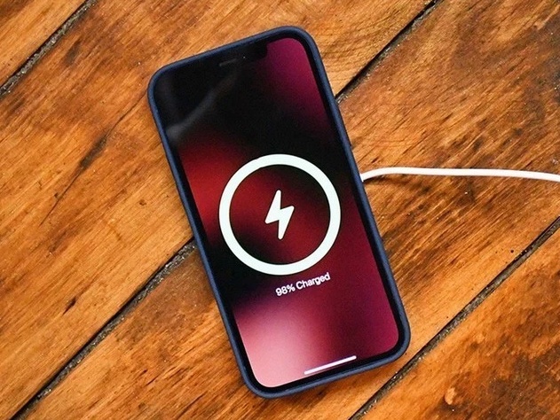 乌伊岭苹果手机维修分享iPhone 12可以随便充电吗 